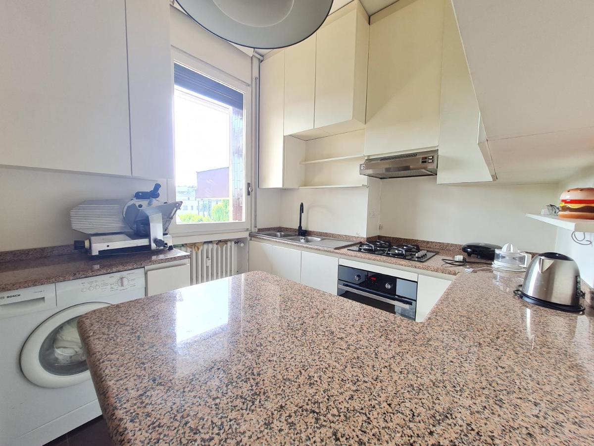 ميلان Ottoboni Charme Apartment With Terrace المظهر الخارجي الصورة